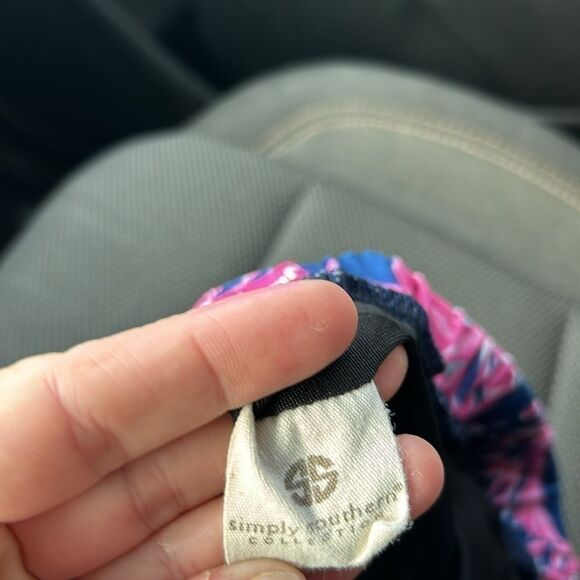 Simply Southern Youth Medium shorts  C - Picture 4 of 5